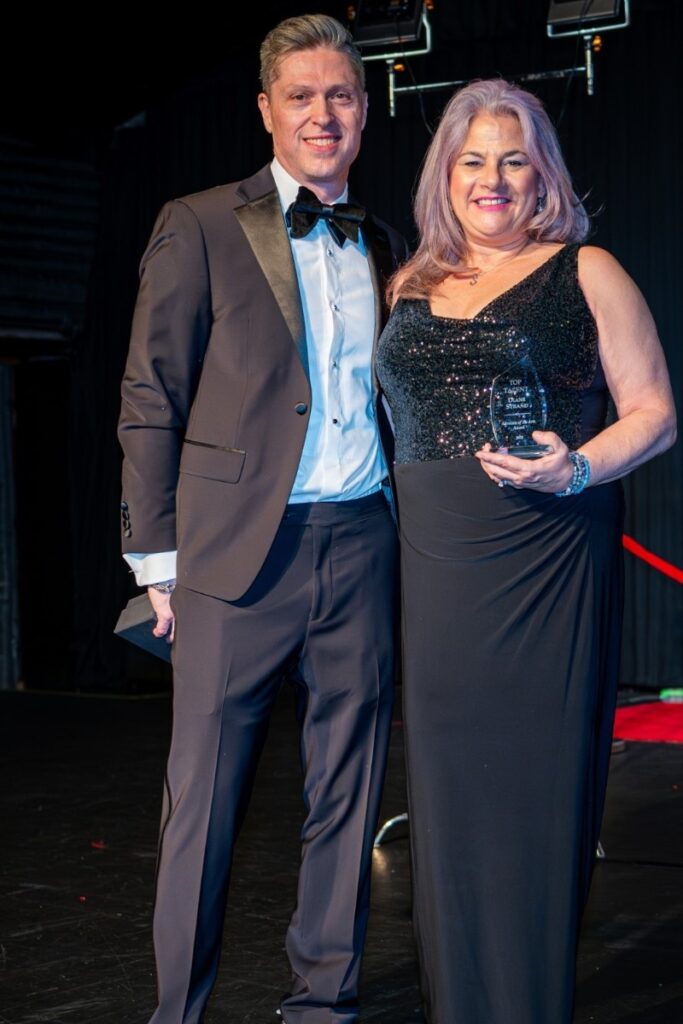 David Fagan presents Diane Strand with the Advocate for the Arts Award