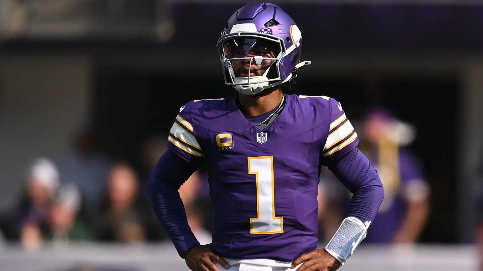 Kyler murray minnesota vikings 2400c2