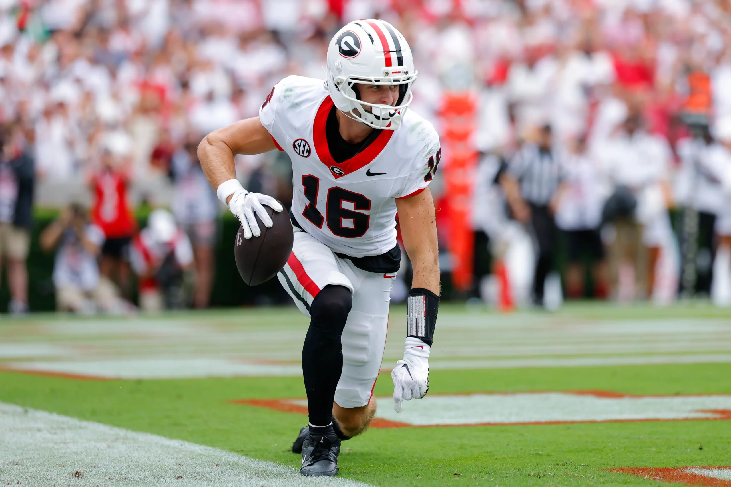 Western kentucky v georgia athens georgia september 12 london humphreys 16