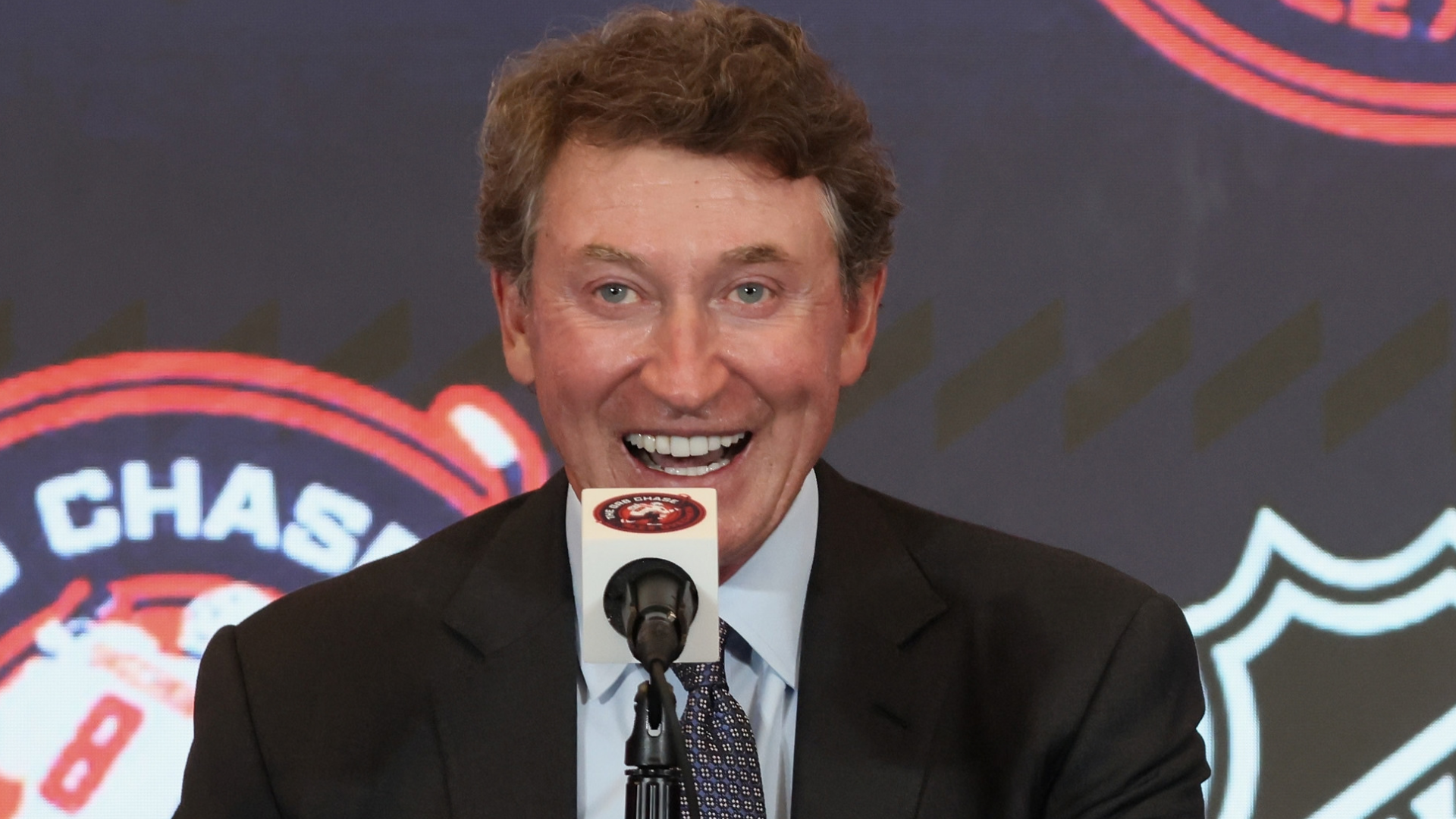 Ex blues players reflect on being teammates with wayne gretzky