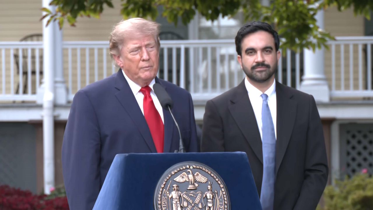 Mamdani and trump outside gracie mansion vo 092126 138236397 591