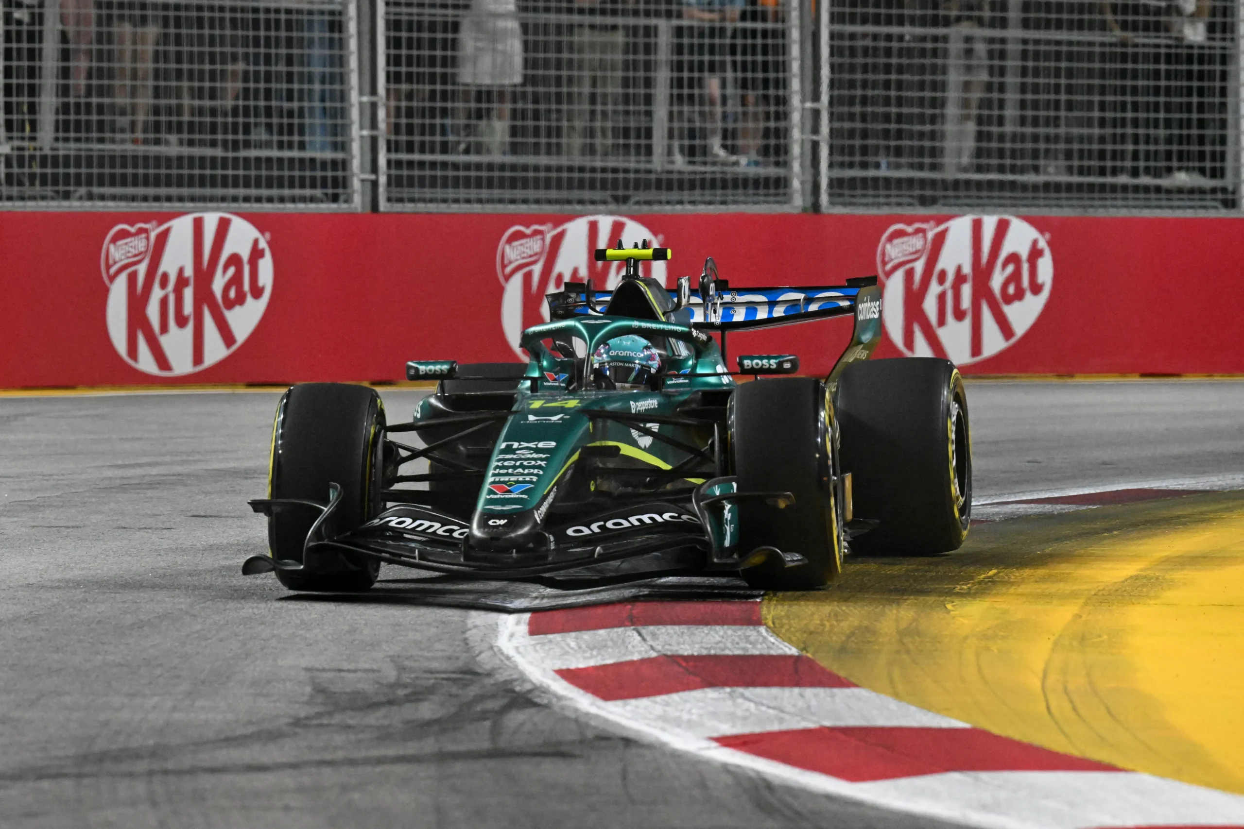 Auto prix f1 sin sprint qualifying aston martins spanish driver fernando alonso steers his sport horizontal singapore
