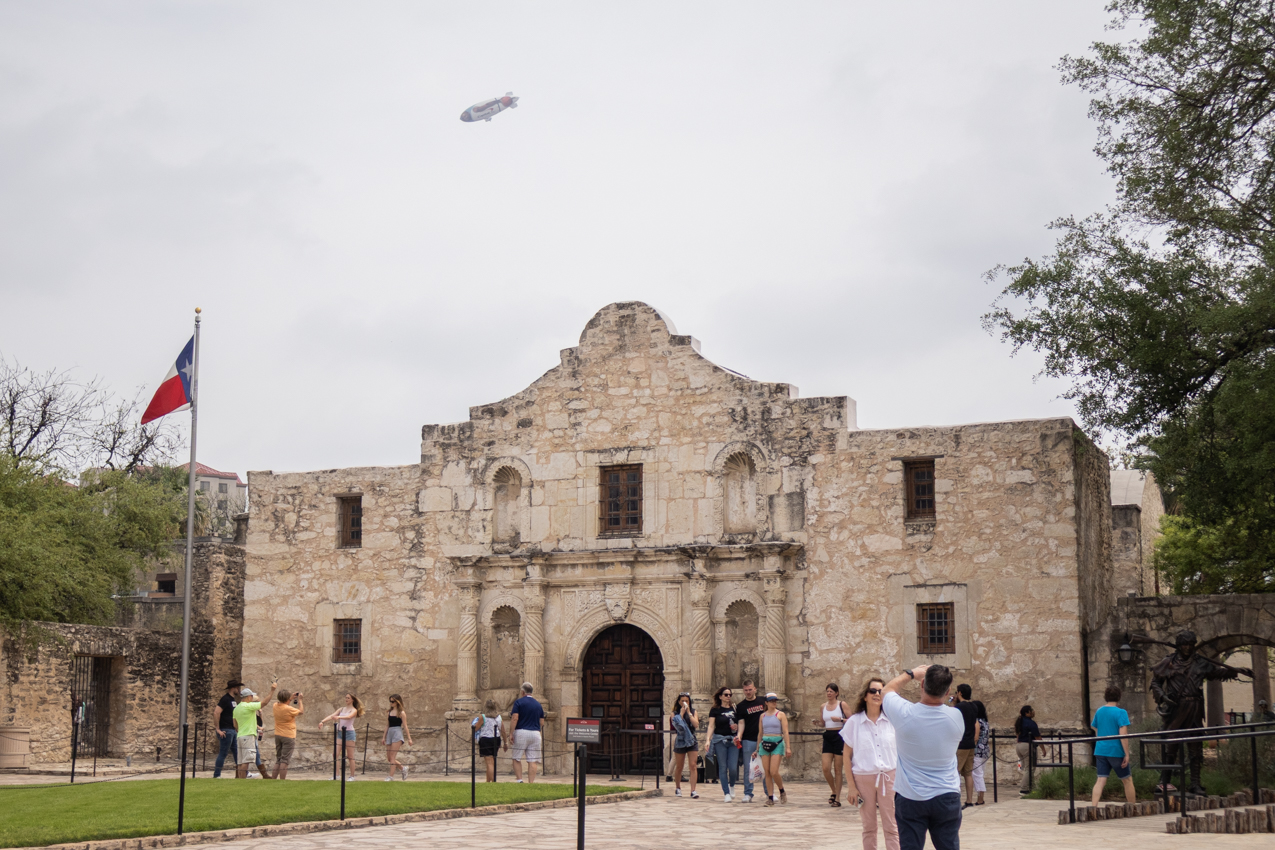Blimpover alamo