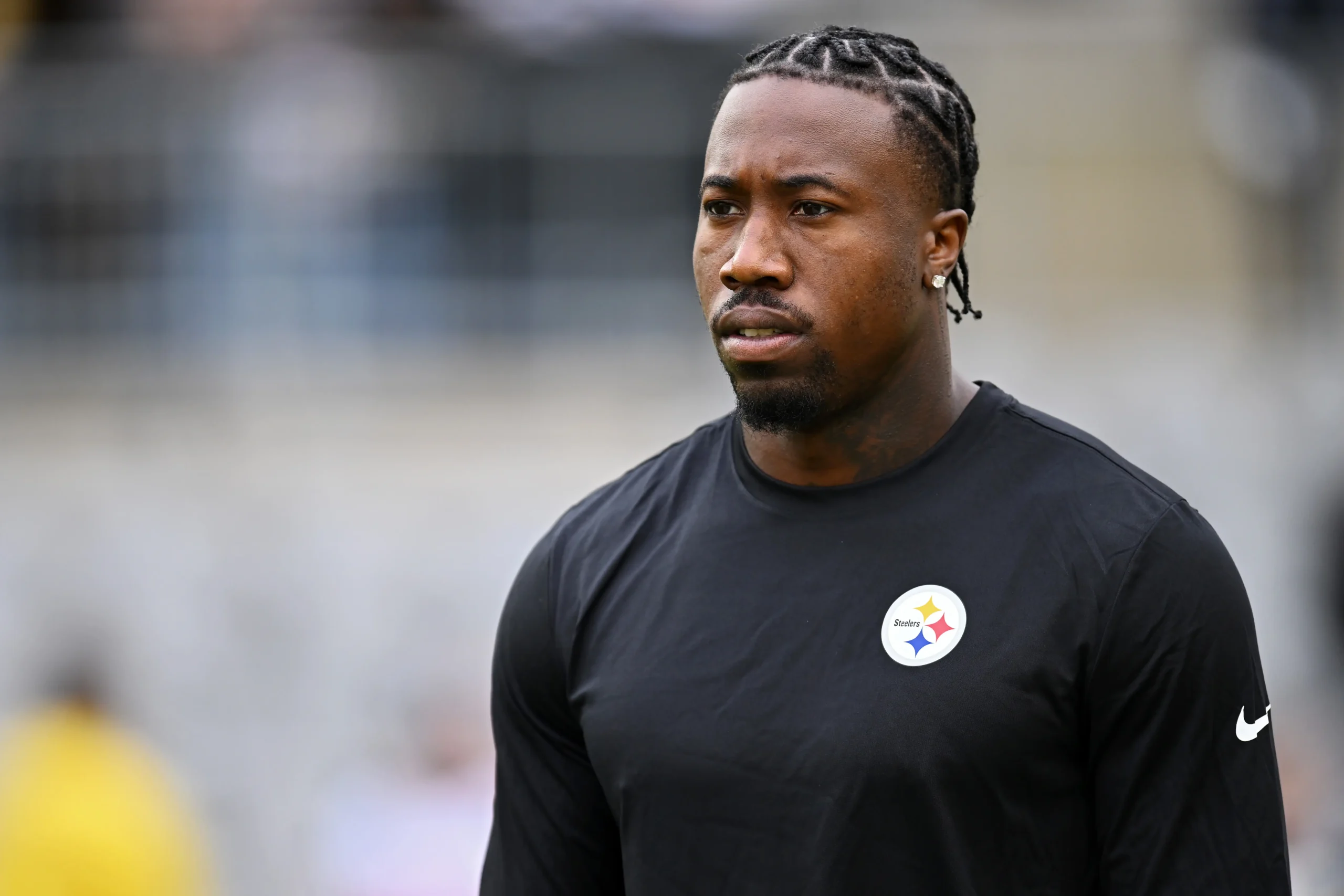 Cleveland browns v pittsburgh steelers pittsburgh pennsylvania october 12 joey porter