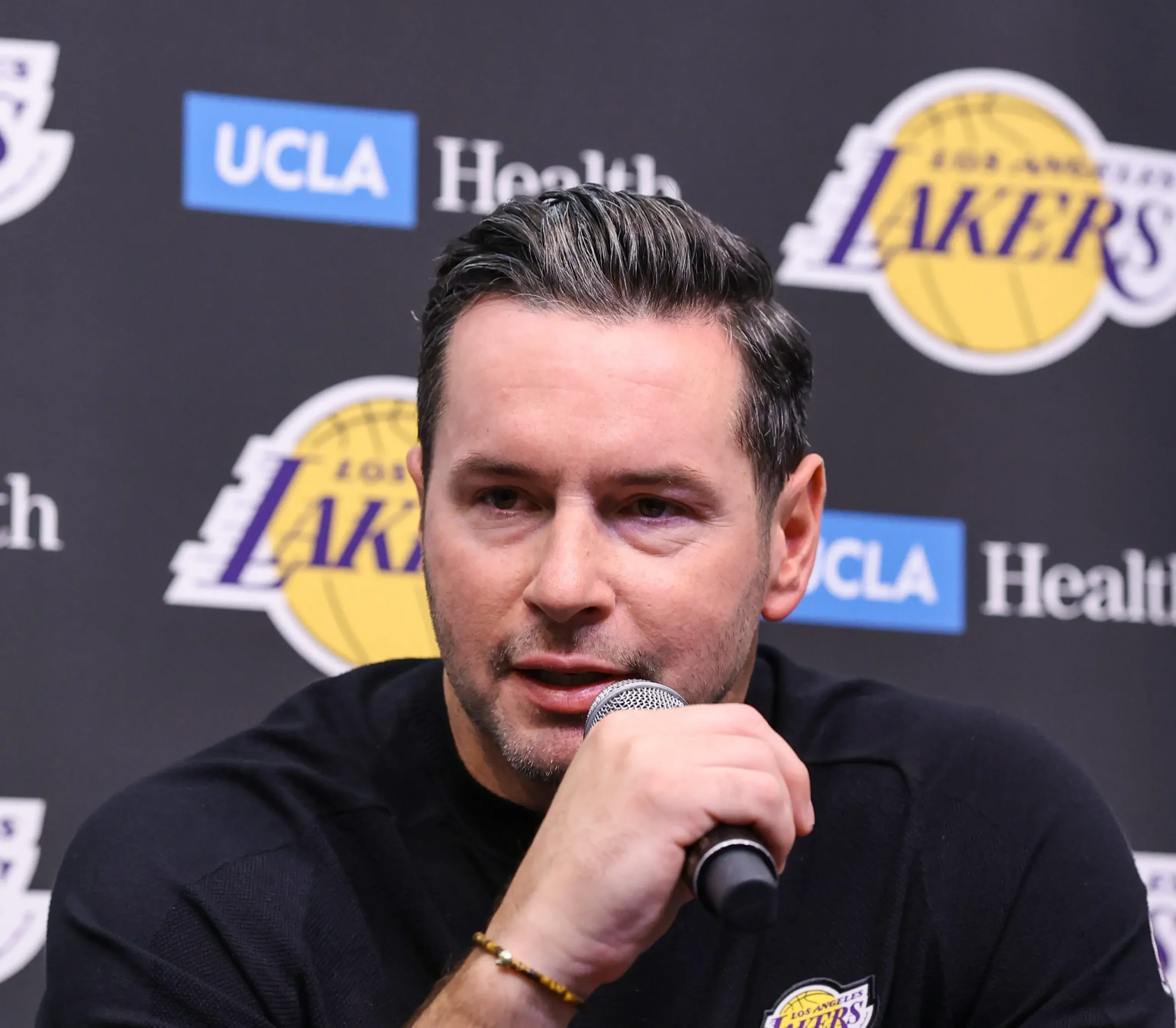 Golden state warriors v los angeles lakers las vegas nevada october 1 e1792180549327