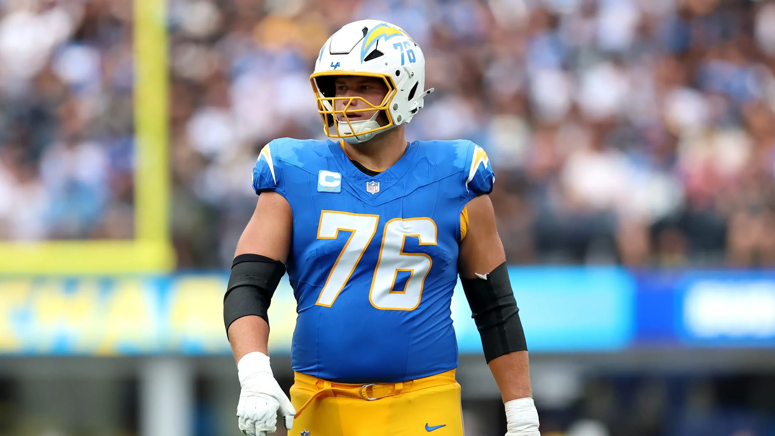Las vegas raiders v los angeles chargers inglewood california september 20 7 e1791413939650