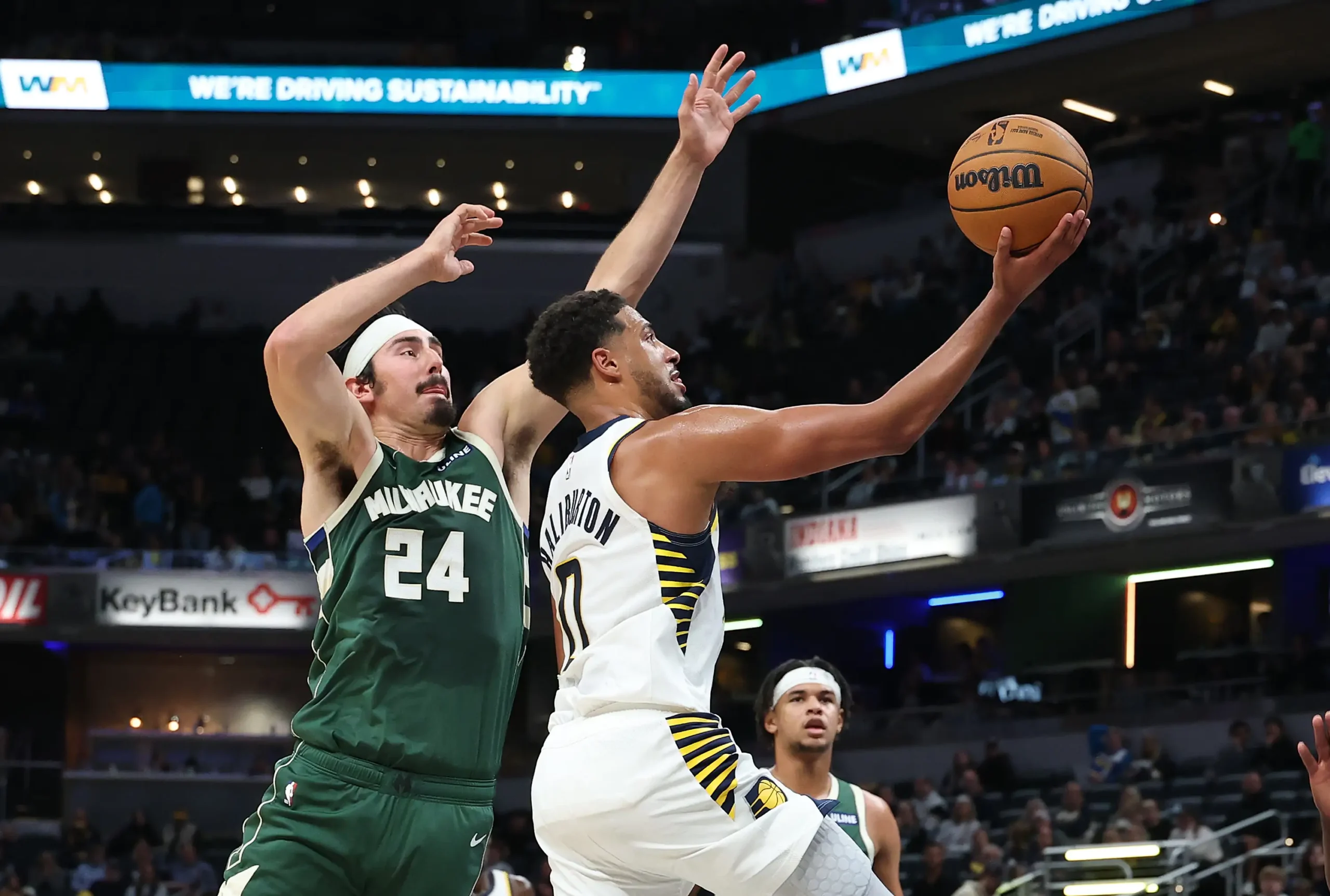 Milwaukee bucks v indiana pacers indianapolis indiana october 16 tyrese haliburton