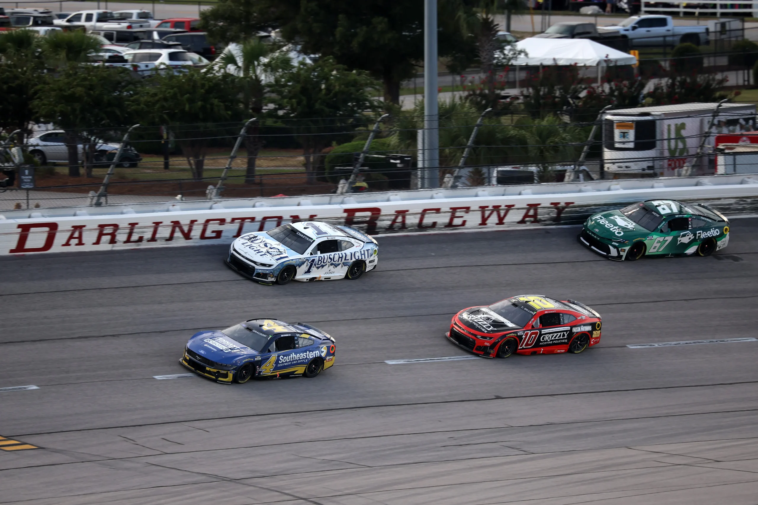 Nascar cup series cook out southern 500 darlington south carolina september