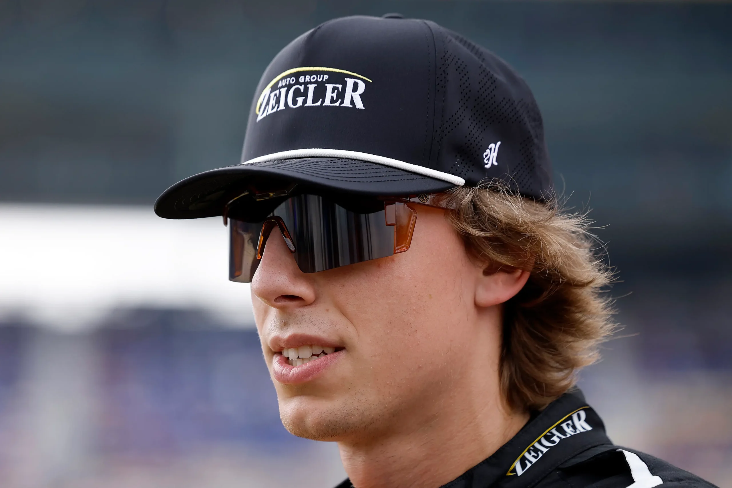 Nascar cup series hollywood casino 400 kansas city kansas september 27 2