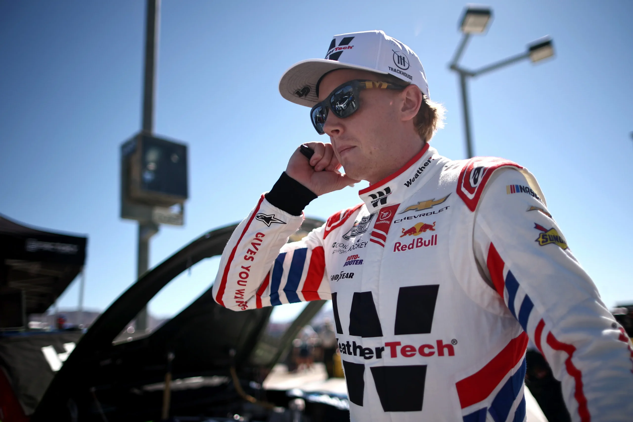 Nascar cup series south point 400 practice las vegas nevada 3