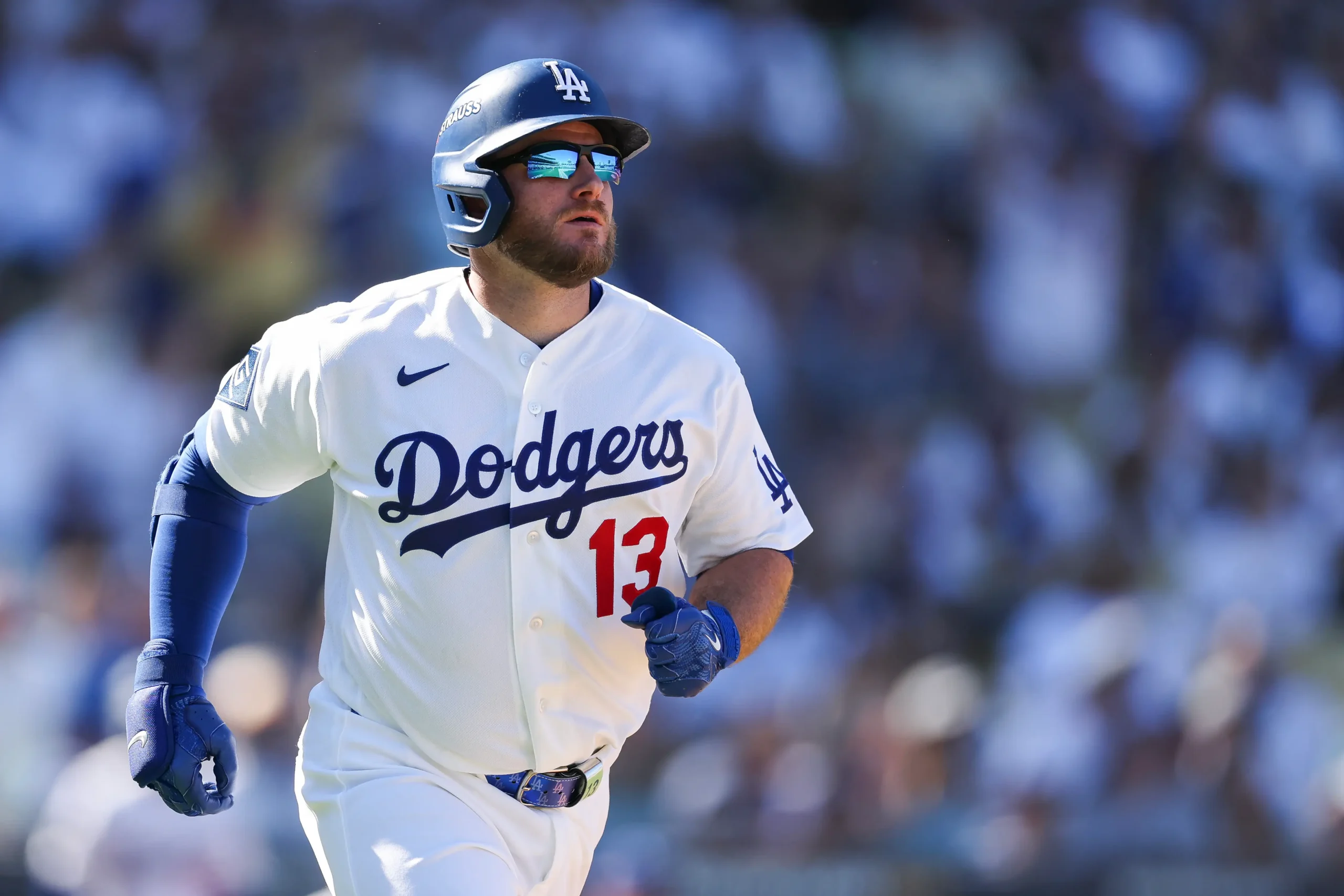 National league division series atlanta braves v los angeles dodgers game 2