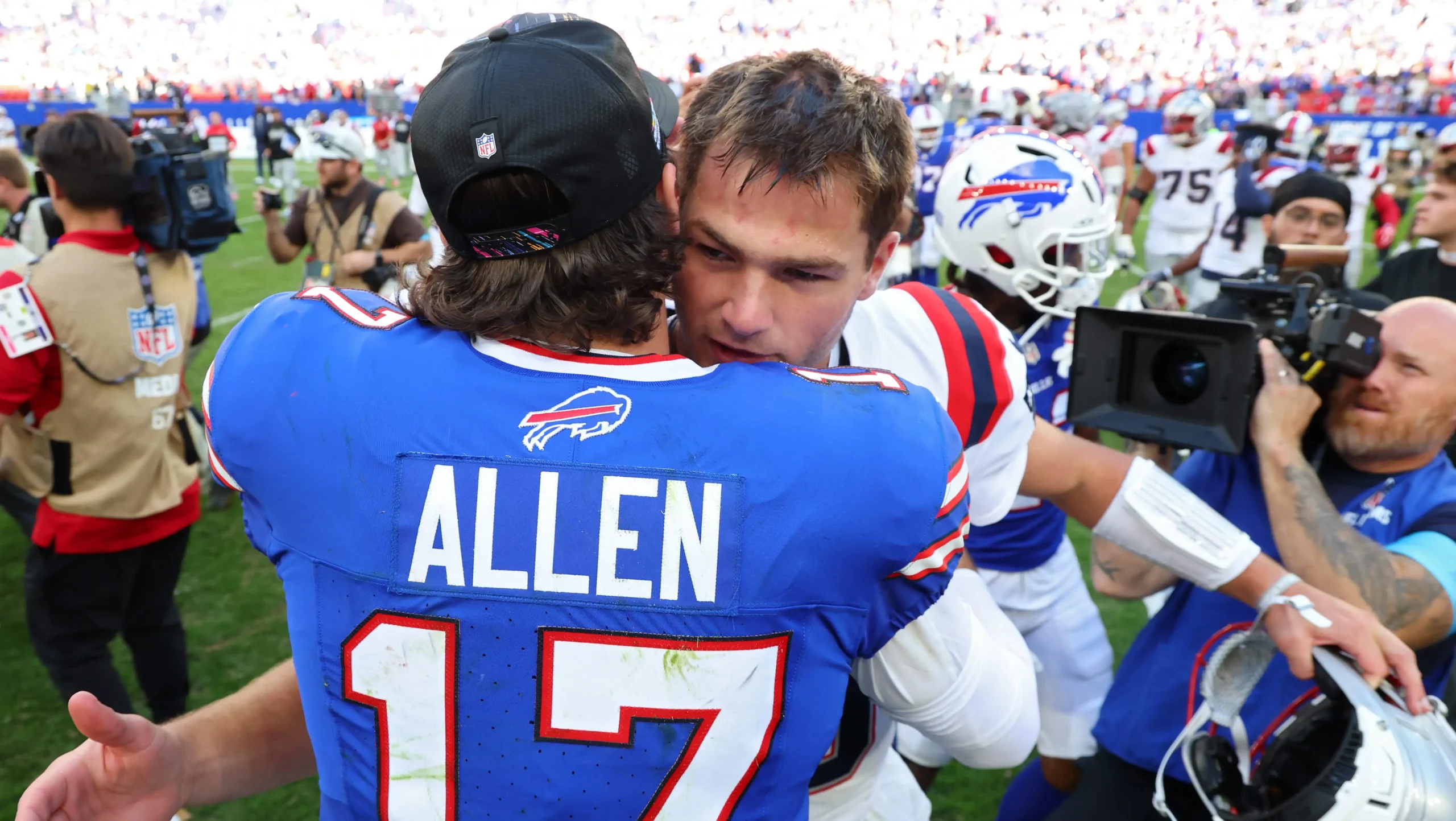 New england patriots v buffalo bills orchard park new york october 2 e1791146173639
