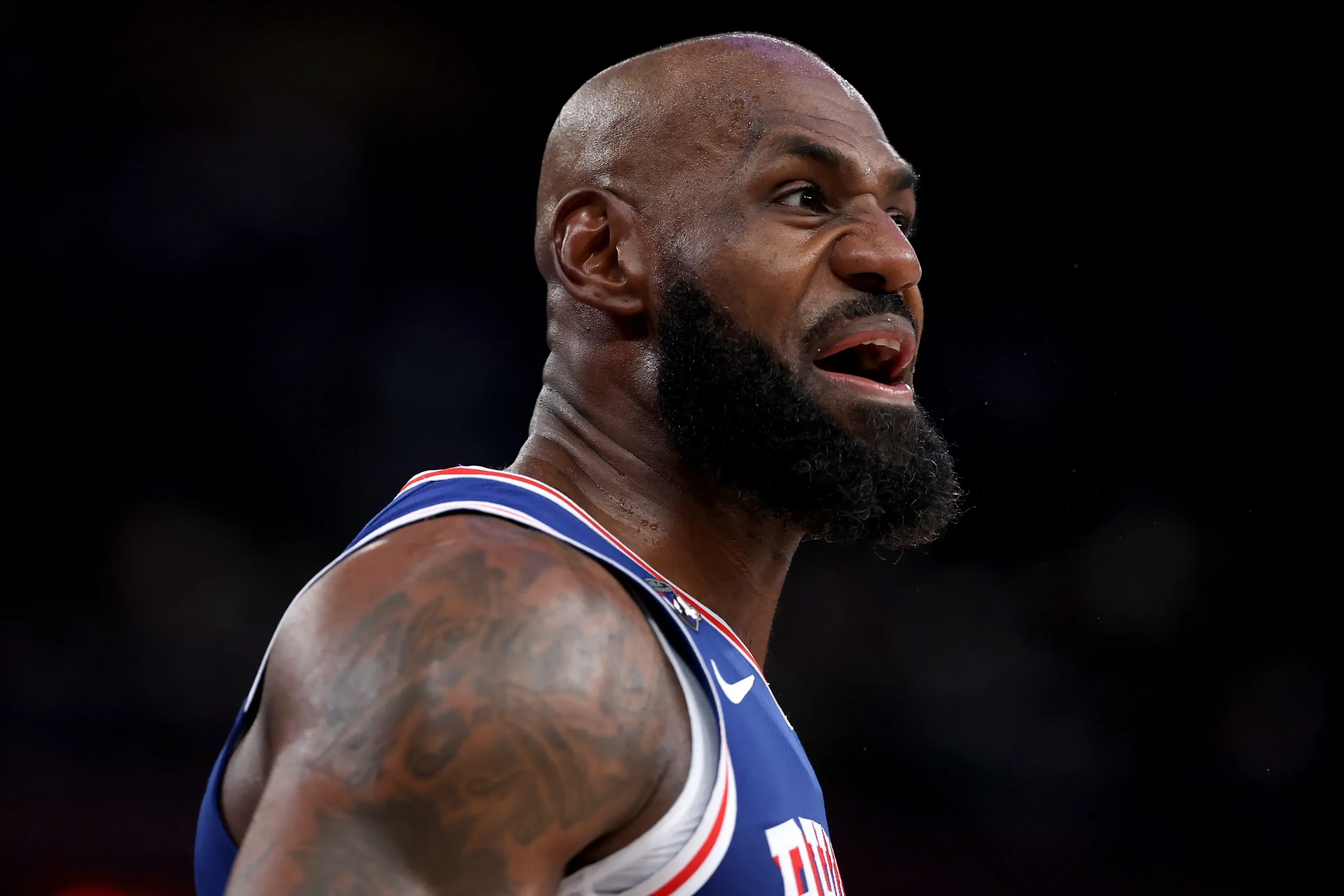 Philadelphia 76ers v new york knicks new york new york october 4
