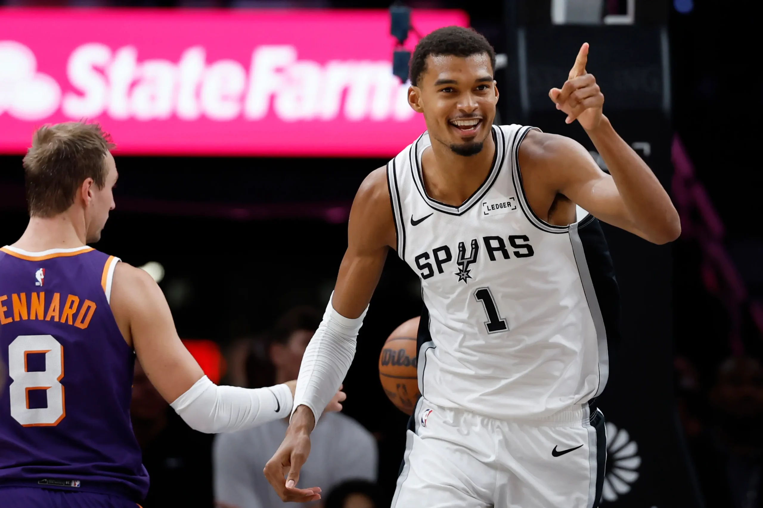 Phoenix suns v san antonio spurs san antonio tx october 14