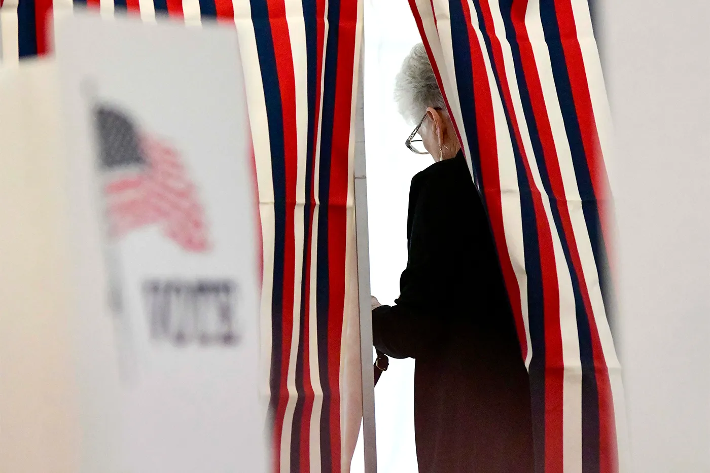 Voting 1400